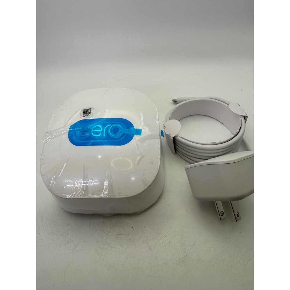 eero 6 Plus WiFi 6 Mesh Router System model r010001 - Picture 3 of 7
